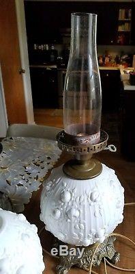 Fenton Lamp Rose Bud Milk Glass Hurricane Gone With The Wind 20 Base Lights Up