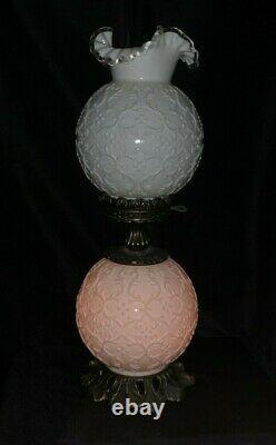 Fenton Milk Glass Spanish Lace Double Globe Gwtw Lamp-very Hard To Find