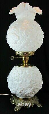 Fenton Poppy Gone with the Wind Style Lamp-White 23 Beautiful Milk Glass
