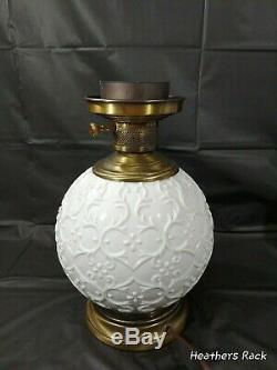 Fenton Silver Crest Spanish Lace Milk Glass Gone With The Wind Double Ball Lamp