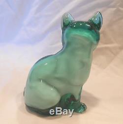 Fenton Slag Spruce Green And White Milk Glass Sitting Cat-very Rare