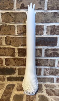Fenton Swung Vase Glass Milk Glass 22 Vintage