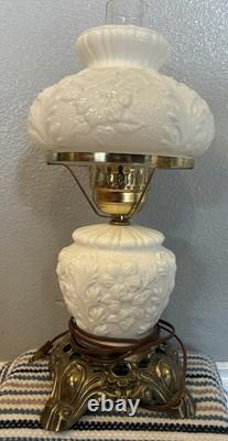 Fenton -Vintage GWTW White'Poppy & Fern' Milk Glass Lamp-3 Way Light-free Ship