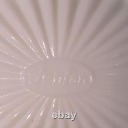 Fenton White Milk Glass Hen on Nest Covered Dish with Lid, Excellent Condition