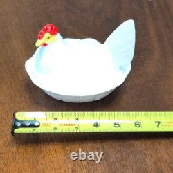 Fenton White Milk Glass Hen on Nest Covered Dish with Lid, Excellent Condition