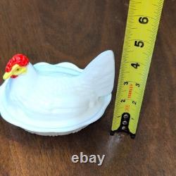 Fenton White Milk Glass Hen on Nest Covered Dish with Lid, Excellent Condition