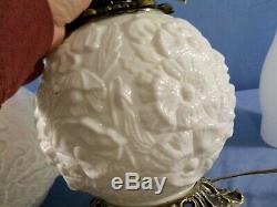 Fenton White Milk Glass POPPY Double Globe Gone With The Wind Electric Lamp