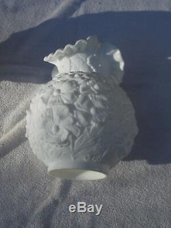 Fenton White poppy milk glass Gone With The Wind Parlor lamp