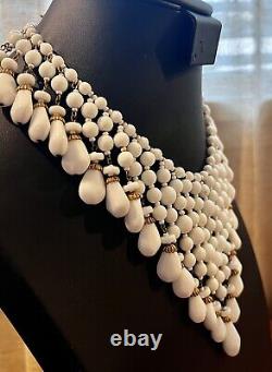 HTF Vintage MIRIAM HASKELL Signed POURED MILK Glass Huge BIB? NECKLACE Mint