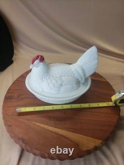 HTF Vintage Westmoreland Glass Large 8 White Red hen on a nest 2pcs