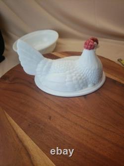 HTF Vintage Westmoreland Glass Large 8 White Red hen on a nest 2pcs