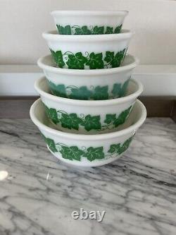 Hazel Atlas Ivy Mixing Bowl Set 5 Nesting Bowls Green White Glass Kitchen Vtg