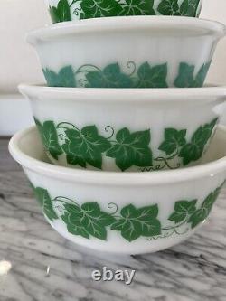 Hazel Atlas Ivy Mixing Bowl Set 5 Nesting Bowls Green White Glass Kitchen Vtg