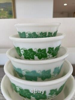 Hazel Atlas Ivy Mixing Bowl Set 5 Nesting Bowls Green White Glass Kitchen Vtg