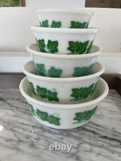 Hazel Atlas Ivy Mixing Bowl Set 5 Nesting Bowls Green White Glass Kitchen Vtg