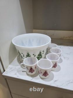Hazel Atlas Milk Glass Green Red Christmas Tree Egg Nog Punch Bowl & 6 Cups EXC