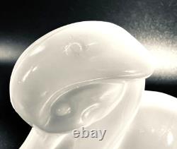 Heisey by Imperial RARE White Milk Glass Mother WOOD DUCK Figurine