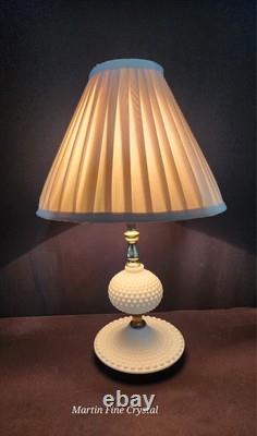 Hobnail White Milk Glass Lamps Electric Turn Key Mint Condition Boudoir Pair