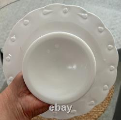 INDIANA GLASS White Milk Glass Footed Pedestal Cake Desert Serving Stand NEW