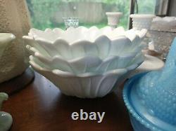 Indiana Glass Co. Embossed Sunflower Milk Glass Vintage Bowls 3
