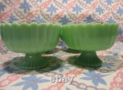 Jadeite Green Glass Ice Cream or Dessert Dishes x 4 in Excellent Condition