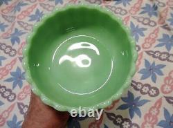 Jadeite Green Glass Ice Cream or Dessert Dishes x 4 in Excellent Condition