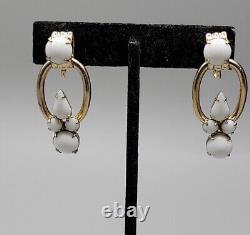 Juliana White Milk Glass Bracelet & Screw Back Earrings Rhinestone 6.75 Vintage