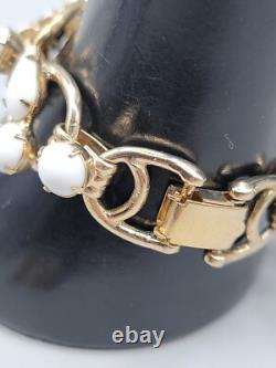 Juliana White Milk Glass Bracelet & Screw Back Earrings Rhinestone 6.75 Vintage