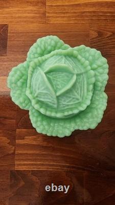 L. E. Smith /Martha by Mail jadeite cabbage covered dish