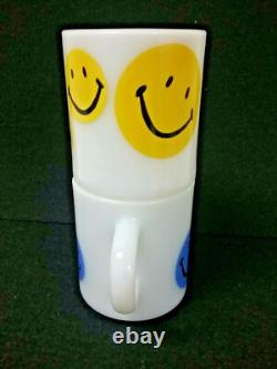 LOT 2 milk white glass coffee mugs HAPPY SMILEY FACE Glasbake