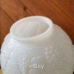 Lamp Shade Gone with the Wind White Milk Glass Grapes Ball 8 Globe with Finial
