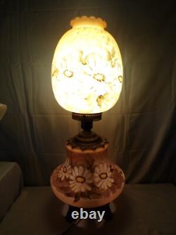 Large Milk Glass Hand Painted Electric Table Lamp White Daisies L. G. Wright