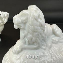 Large Westmoreland Milk Glass Lion on Nest Dish Lacy Base Farmhouse Vintage USA