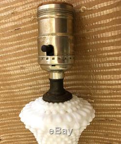 Leviton White Milk Glass Hubnail Table Lamps / Pair of 2 /Excllemt Working Cond