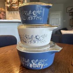 Lot Of 3 Vintage Pyrex Colonial Mist Blue Daisy 473-B, 474-B, 475-B With Lid