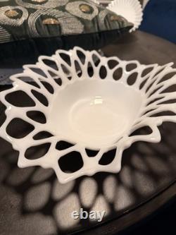 Lot Of Vintage Authentic Fenton Handmade Milk Glass Bowls