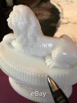 MAJESTIC LION MILK GLASS COVERED DISH RARE! Tree And Bird Base Antique