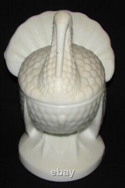 MARTHA STEWART White Milk Glass Turkey Cranberry Sauce Covered Dish 1990's