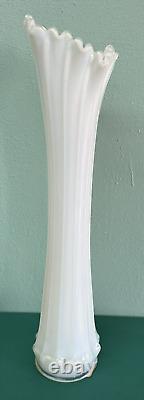 MCM Fostoria Heirloom White Opalescent Swung Ribbed Glass Funeral Vase 20.5