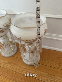 Mantle Lusters White & gold berries fruit and leaves Gilded milk Glass 13