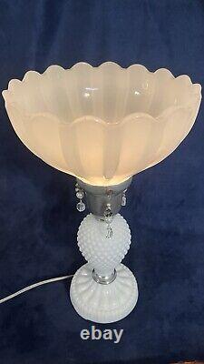 Maximalist Vintage Assemblage Art Boudoir Pull Chain Switch Milk Glass TableLamp