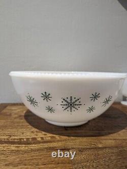 McKee Milk Glass Beaded Tom And Jerry Green Snowflakes 12 Pc Bowl Set 1930s