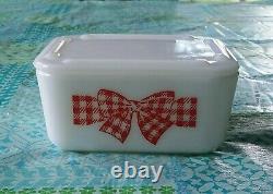 Mckee Red Bow 4x5 Refrigerator Dish With Original LID Nice