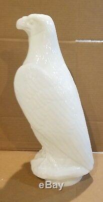 Milk Glass White Eagle Gasoline Gas Pump Globe