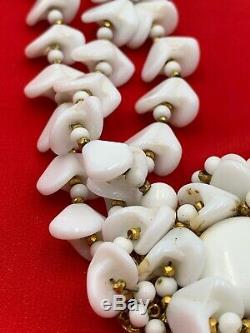 Miriam Haskell White Milk Glass Necklace 3 Strand Vintage Signed Flower 19-2847