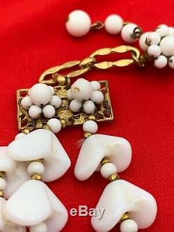 Miriam Haskell White Milk Glass Necklace 3 Strand Vintage Signed Flower 19-2847