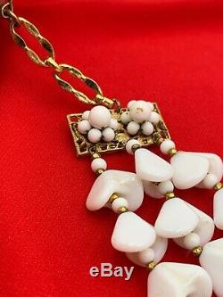 Miriam Haskell White Milk Glass Necklace 3 Strand Vintage Signed Flower 19-2847