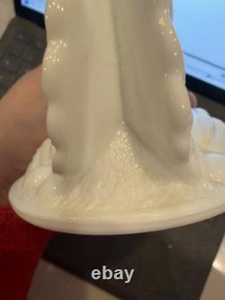 Mosser White Milk Glass Hen on Nest HON. 6
