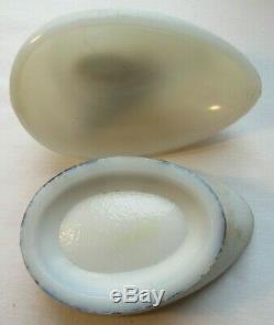 Opaline box, white milk glass by Vallérysthal Rabbit on an egg