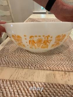 Orange Butterprint Pyrex Bowls-Hard to find